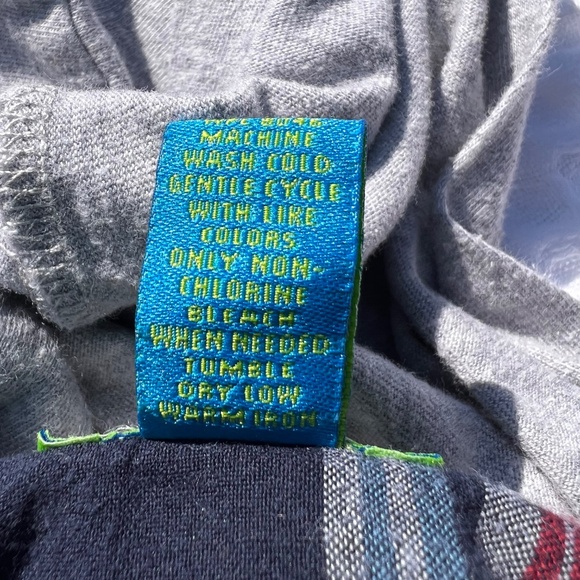 Greendog Flannel Shirt with Gray Hoodie and Long Sleeves - Picture 11 of 14